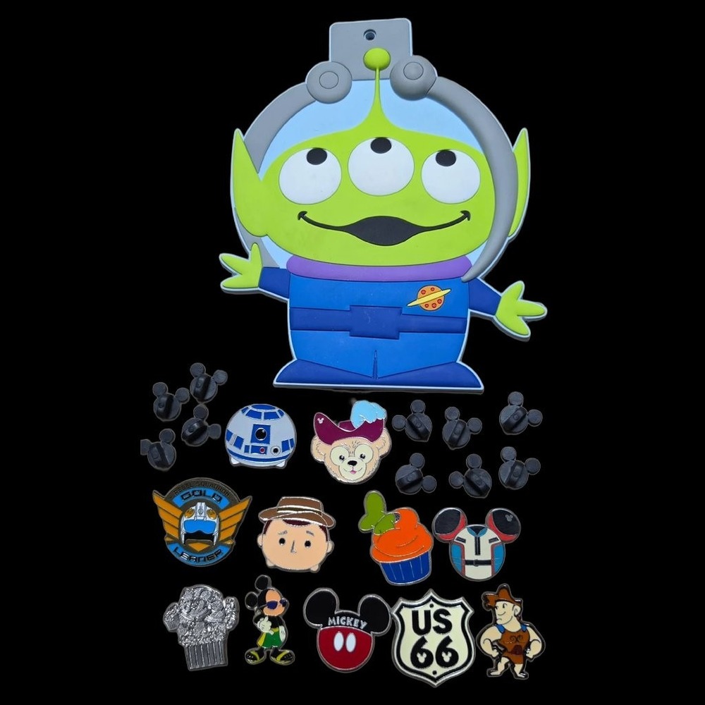 Disney Toy Story Alien Photo Pass Holder with Assorted Disney Trading Pins Lot